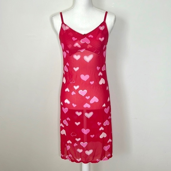 Old Navy Mesh Heart Slip - Picture 1 of 5